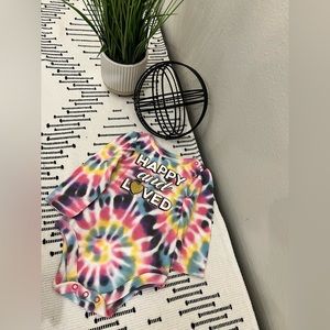 NWOT Garanimals Baby Girls "Happy and Loved" Tie Dye
Print Long Sleeve Bodysuit